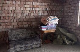 Casă la roșu Mănășturel ,teren generos,priveliște panoramică sau schimb cu apart