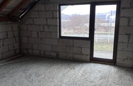 Casă la roșu Mănășturel ,teren generos,priveliște panoramică sau schimb cu apart