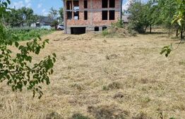 Casă de vânzare la roșu, Cășeiu – 250 mp utili și teren generos de 1.553 mp