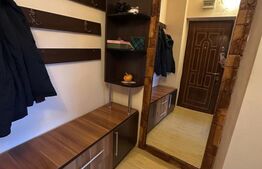 Apartament de vanzare, cu 3 camere, 67 mp, zona UM
