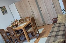 Casă de vanzare, cu 6 camere, 200 mp, zona centrala-Dej