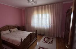 Casă spațioasă, 11 camere, 600 mp, teren 1450 mp, zona Lidl,