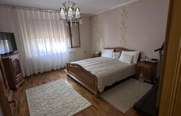 Casă spațioasă, 11 camere, 600 mp, teren 1450 mp, zona Lidl,