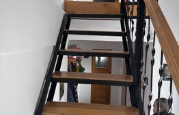 Casă de vânzare 3 camere 95 mp, gradină 519 mp, zona centrală