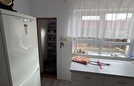 Casă de vânzare 3 camere 95 mp, gradină 519 mp, zona centrală