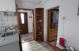 Casă de vânzare 3 camere 95 mp, gradină 519 mp, zona centrală