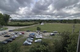 Apartament de 3 camere, renovat+garaj inclus