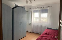 Apartament 3 camere, decomandat, zona Standard
