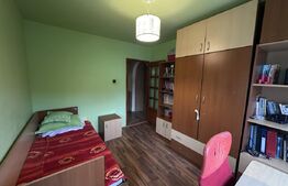 Apartament de 4 camere – 77,5 mp utili, 2 băi, 2 balcoane – zona Standard, Dej