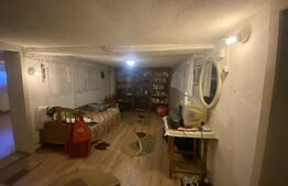 Casă spațioasă 350 mp utili, curte amenajată și garaj