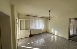 Casă pe un nivel, 3 camere, curte + anexe, ideală pentru personalizare– Gherla