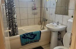 Apartament de vanzare, cu 2 camere, etaj 3/4, Semidecomandat