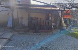  Casă cochetă 3 camere ,90 mp ,300 mp teren.Zonă liniștită 