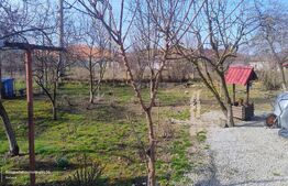  Casă cochetă 3 camere ,90 mp ,300 mp teren.Zonă liniștită 