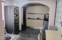  Casă cochetă 3 camere ,90 mp ,300 mp teren.Zonă liniștită 