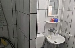 Casa de vanzare, 78 mp  + 8.200 mp teren - Nima JUD CLUJ
