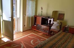 Casă spațioasă cu teren generos, de 3000 mp și priveliște superbă în Cuzdrioara 