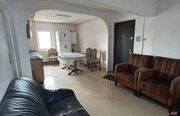 Apartament de 3 camere, decomandat, 66 mp, 2 balcoane închise – Gherla