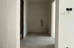 Apartament cu 3 camere, 50 mp, parter – încălzire în pardoseală, finisat la alb 