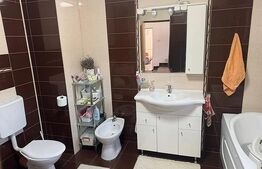 Casă spațioasă 7 camere, 247 mp, curte generoasa, amenajată-zona Dealul Florilor