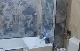 Apartament cu 2 camere, decomandat de vânzare – Zona UM