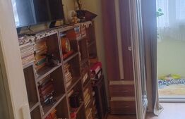 Apartament cu 2 camere, decomandat de vânzare – Zona UM