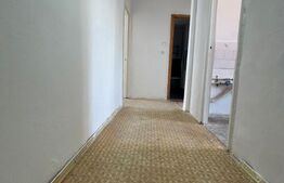 Apartament 2 camere decomandat, etaj 4, Gherla – ideal pentru renovare