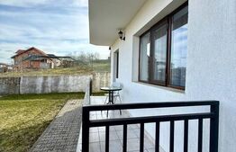Apartament 3 camere, decomandat, curte 90 mp și 2 terase - Zona Lidl