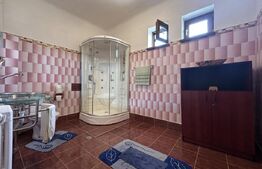 Casă individuală spațioasă în Gherla – 221 mp utili, teren 557 mp