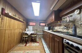 Casă individuală spațioasă în Gherla – 221 mp utili, teren 557 mp