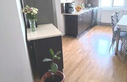 Apartament la mansarda, de vanzare, 3 camere, 75.49 mp - Dej