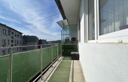 Apartament luminos, de 68 mp, gata de mutare