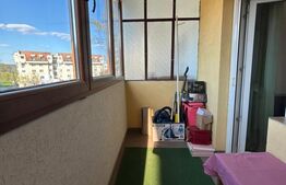 Apartament de vânzare – 4 camere, 85 mp, etaj 2, zonă centrală