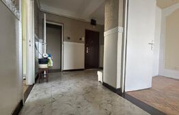 Apartament de vanzare, decomandat, 3 camere - Dej