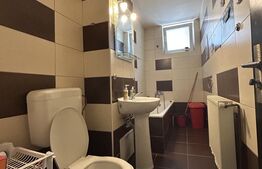Apartament cu 3 camere, decomandat -  Gherla