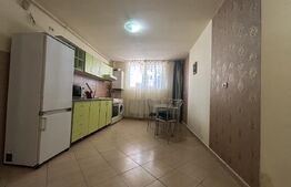 Apartament cu 3 camere, decomandat -  Gherla