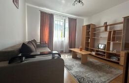 Apartament cochet cu 3 camere, 57 mp, balcon, 2 locuri de parcare și boxă 