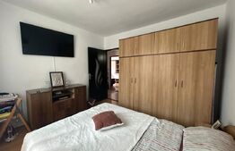 Apartament cochet cu 3 camere, 57 mp, balcon, 2 locuri de parcare și boxă 