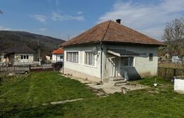 Casa de vanzare, 3 camere, 80 mp, Dej