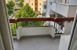 Apartament cu 2 camere, 53 mp, etaj 3, zonă Centrală