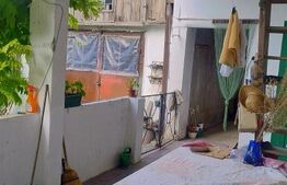 Casa de vanzare, 244 mp, teren 7729 mp, zona Ocna Dejului