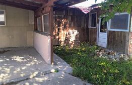 Casa de vanzare, 75 mp, localitatea Urisor 