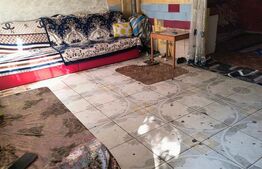Casa de vanzare, 60 mp, zona Urisor 