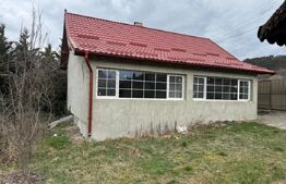 Casa de vanzare, 80 mp, teren 1.800 mp, zona Hasdate, Gherla