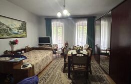 Casa de vanzare, 56.45 mp, 111.75 mp teren, zona Centrala - Dej