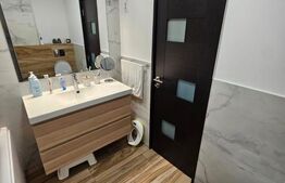 Apartament de lux cu 4 camere, 100 mp, Deva