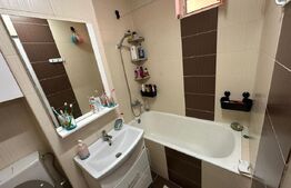 Apartament de vanzare, cu 2 camere, 49 mp, zona Nicolae Balcescu