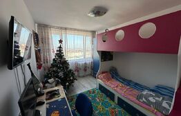 Apartament de vanzare, cu 2 camere, 49 mp, zona Nicolae Balcescu