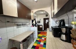 Apartament de vanzare, cu 2 camere, 49 mp, zona Nicolae Balcescu