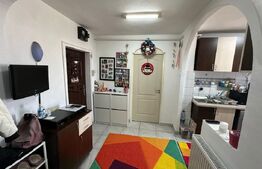 Apartament de vanzare, cu 2 camere, 49 mp, zona Nicolae Balcescu
